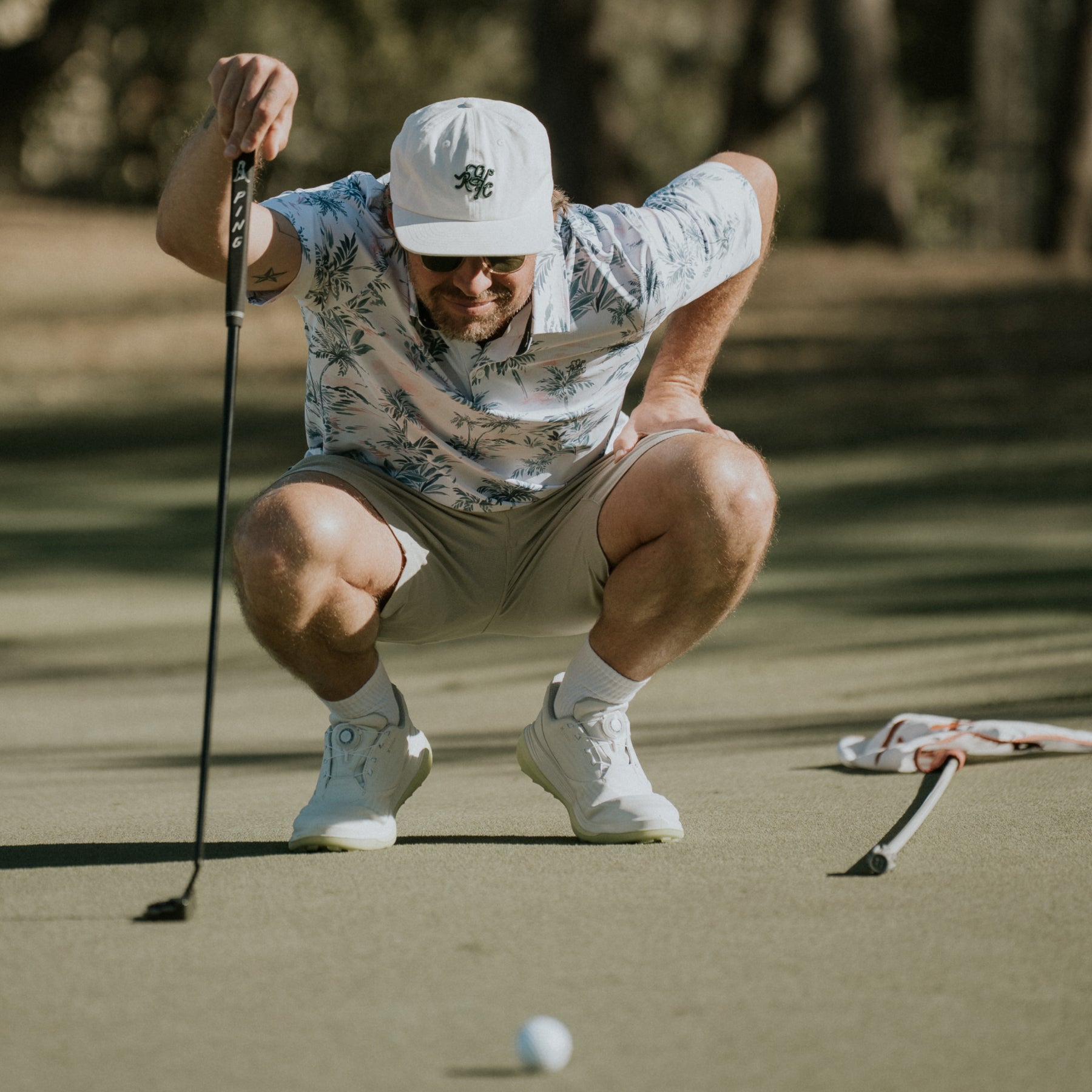 Palms Tech Polo (Whisper White Floral)